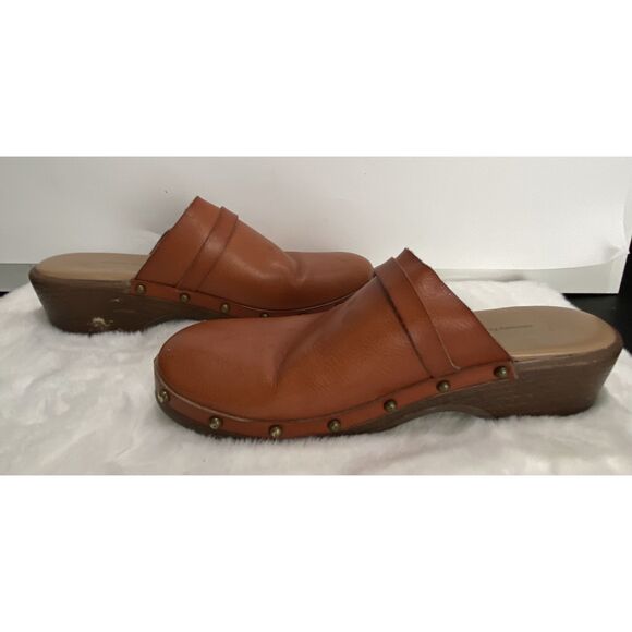 Time and True Women's Brown Clog Block Heel Memory Foam Size 8 Pre-Owned - Picture 2 of 7